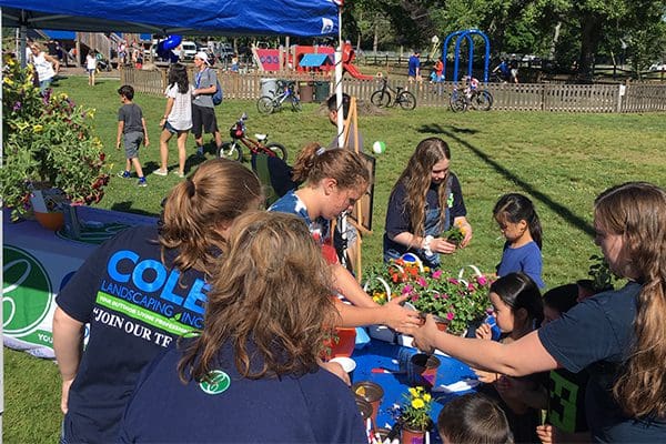 600x400-block-party-3