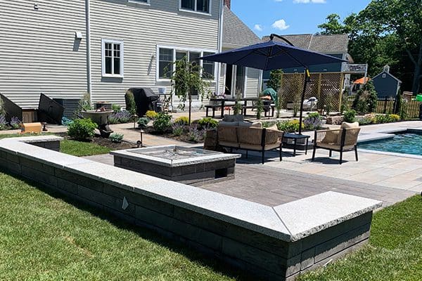 600x400-Hardscapes-flynn-pool3