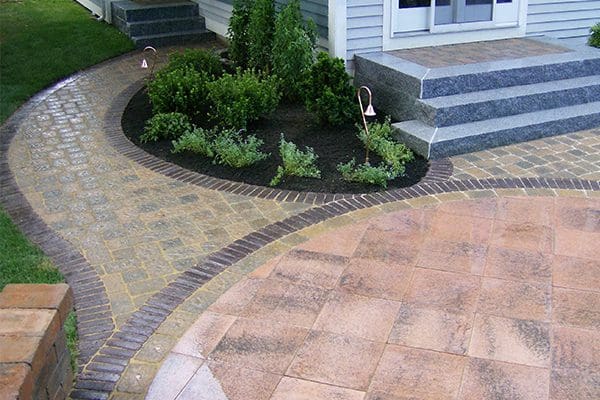 600x400-Hardscapes-walkway3