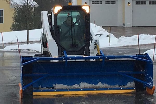 600x400-snow-plow-street